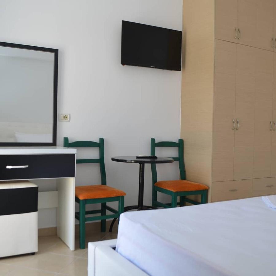 Noah Apartaments Saranda Extérieur photo