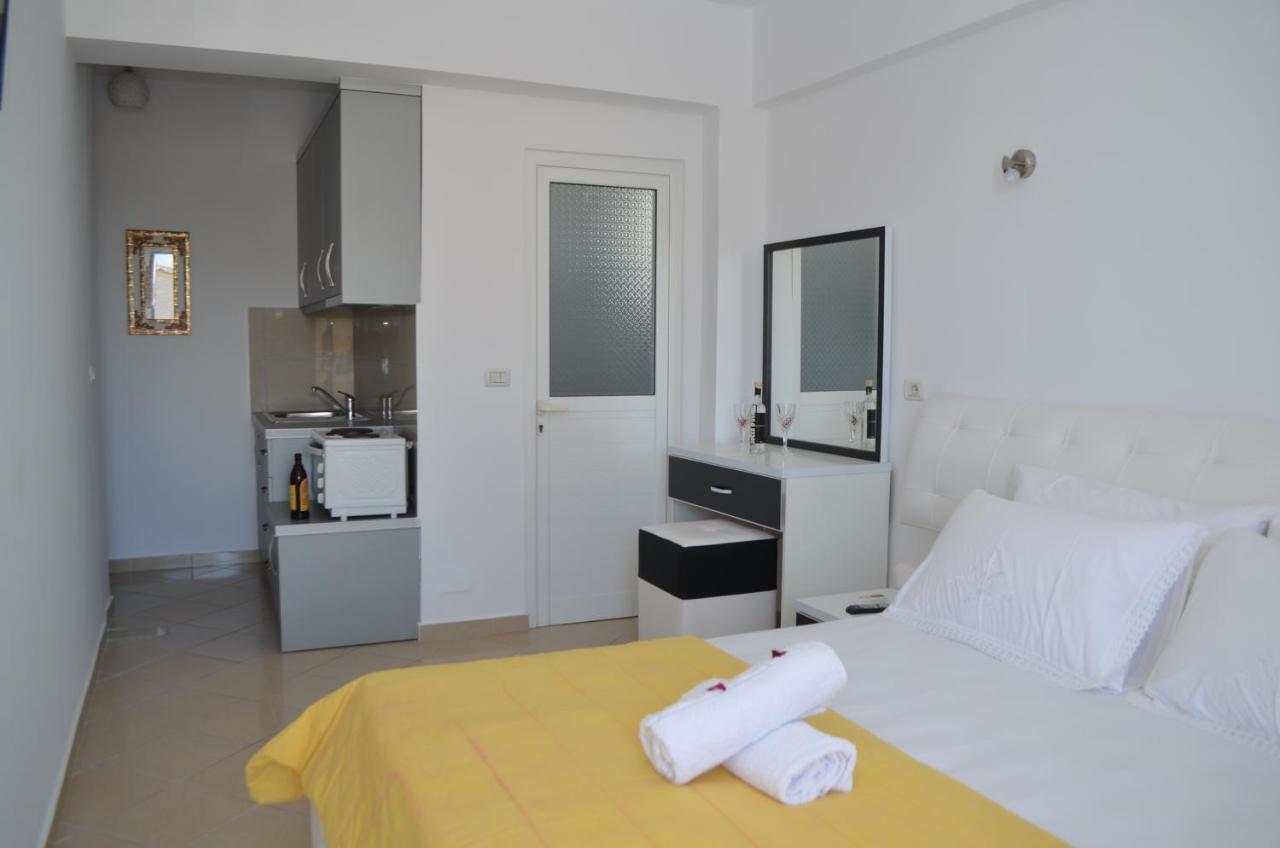 Noah Apartaments Saranda Extérieur photo