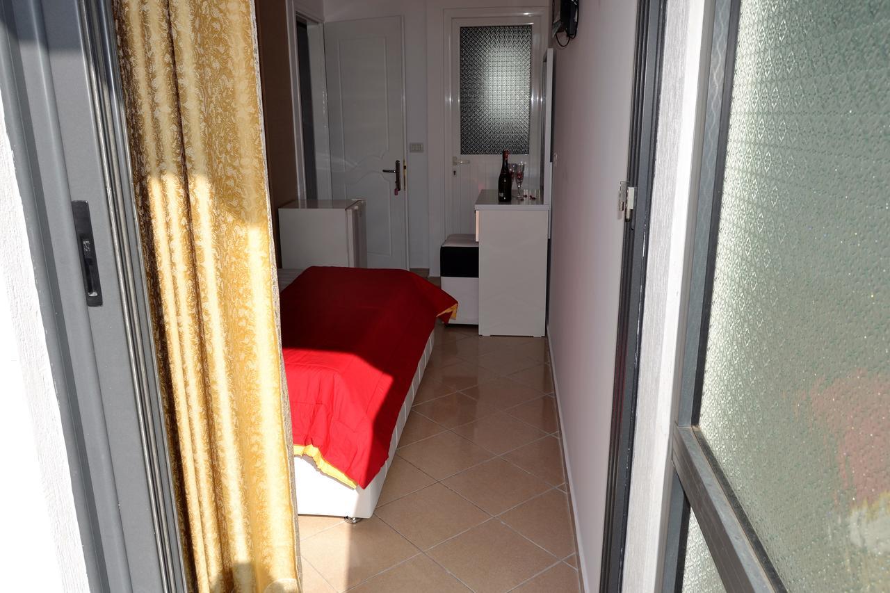 Noah Apartaments Saranda Extérieur photo