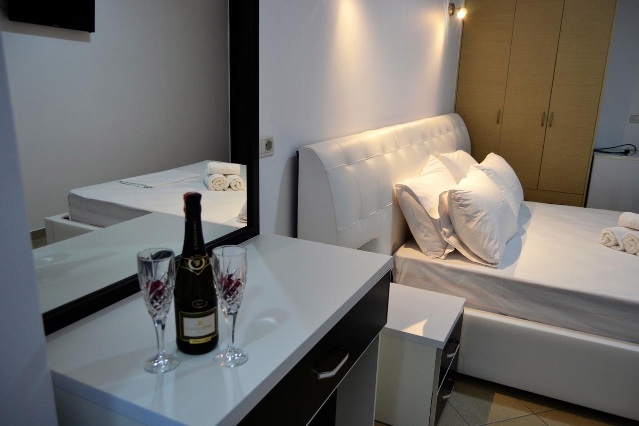 Noah Apartaments Saranda Extérieur photo